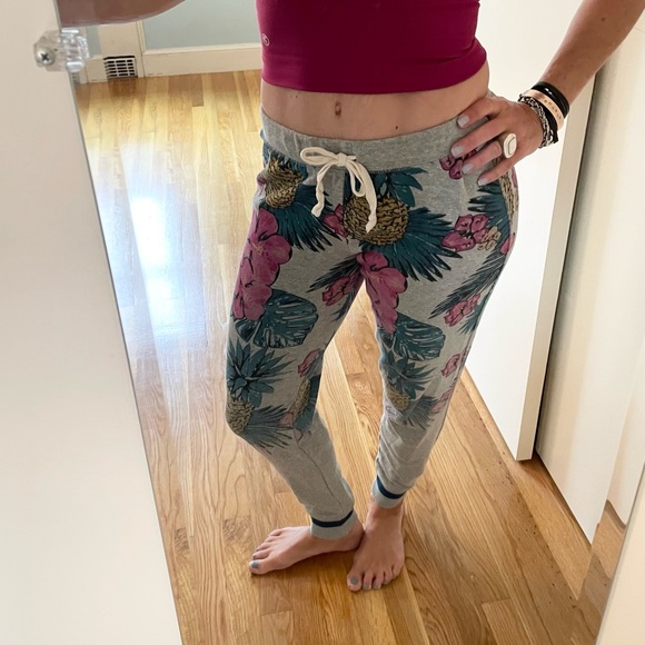 Vanilla Star Pants - Vanilla Star Tropical Print Joggers